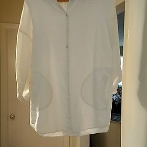 Chico's beige top size 1